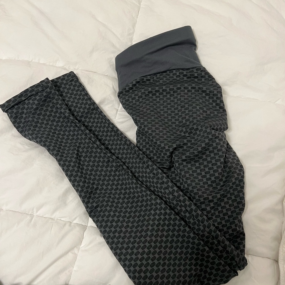 Booty scrunch gym leggings